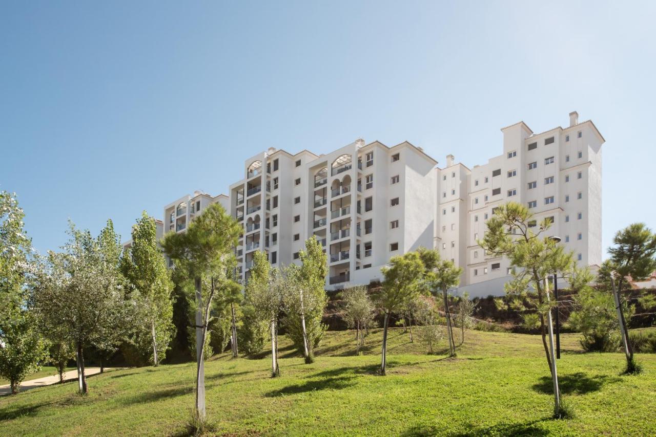 Escape To Estepona Luaran gambar