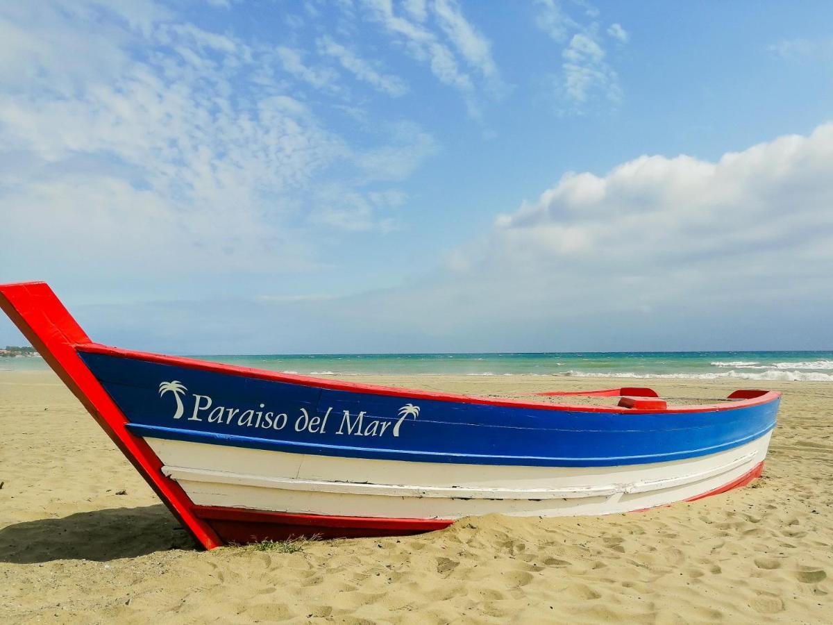 Escape To Estepona Luaran gambar